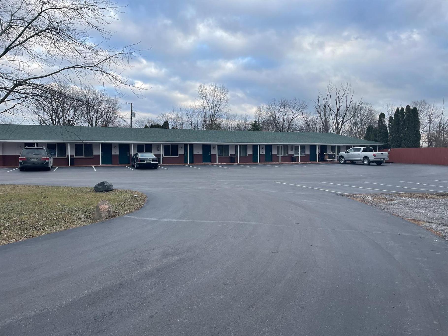 Blisspoint Inn Fka Motel 6T7 인디애나폴리스 외부 사진