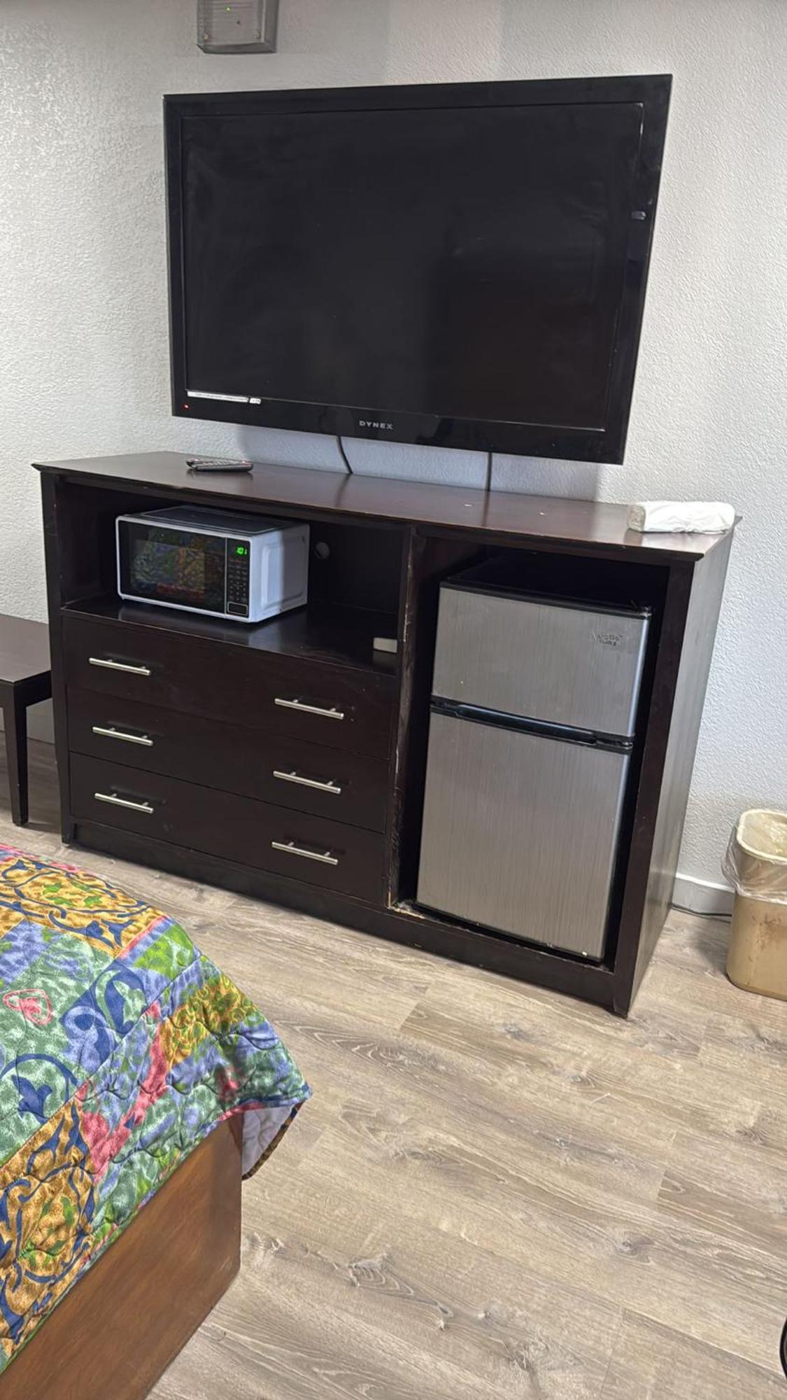 Blisspoint Inn Fka Motel 6T7 인디애나폴리스 외부 사진