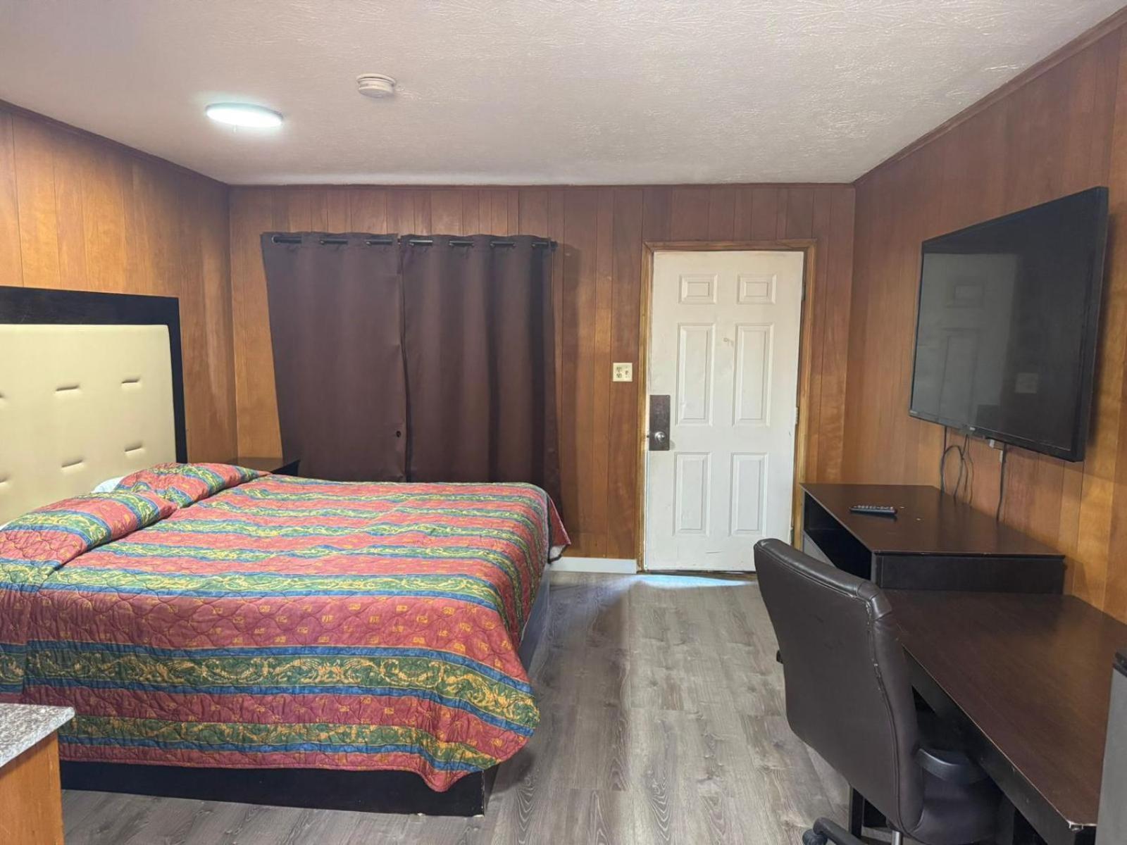Blisspoint Inn Fka Motel 6T7 인디애나폴리스 외부 사진
